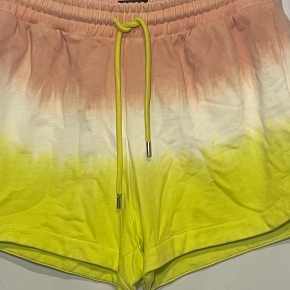 ATM Anthony Thomas Melillo Pants - ATM Anthony Thomas Melillo French Terry Tie-Dye Pull-On Shorts, Medium NWT's